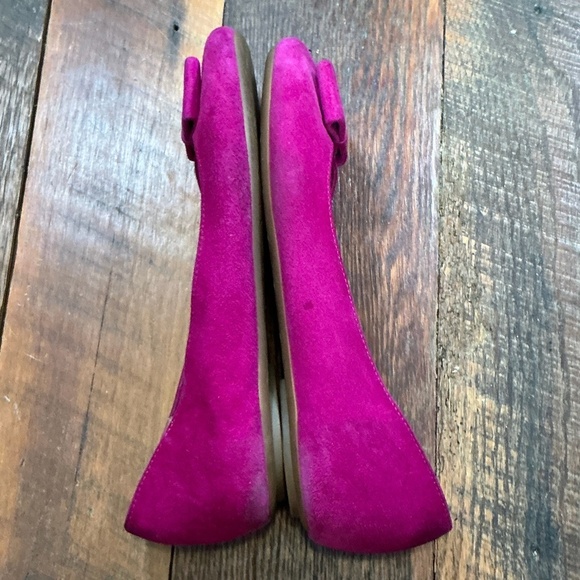 Bettye Muller Fuchsia Suede Ballet Flats with Bow Women’s Size 38 (US 7.5–8) - Picture 6 of 9